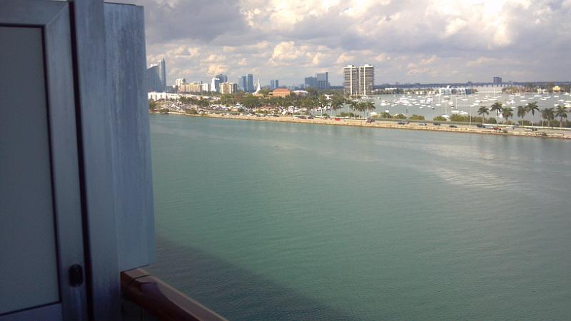 2013-01-20_14-09-11_485.jpg - Leaving Port of Miami - View from our balcony on Deck 7