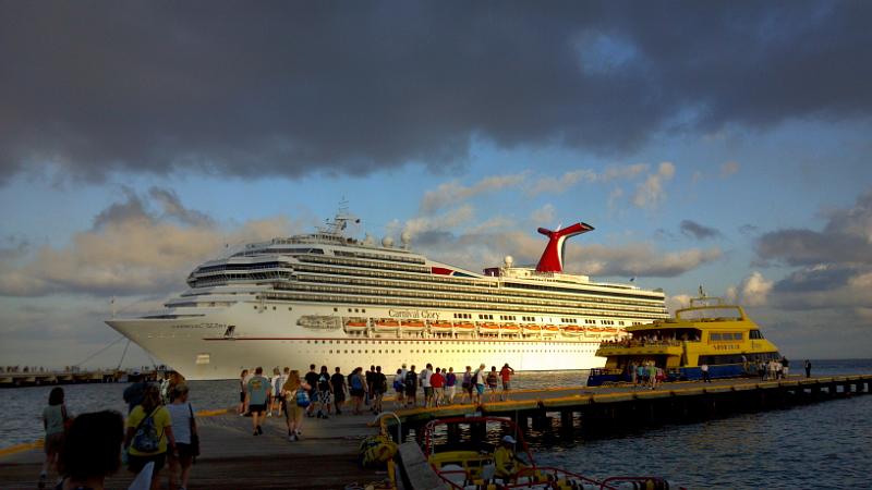 2013-01-22_08-14-12_372.jpg - Carnival Glory and our shuttle boat to Playa del Carmen