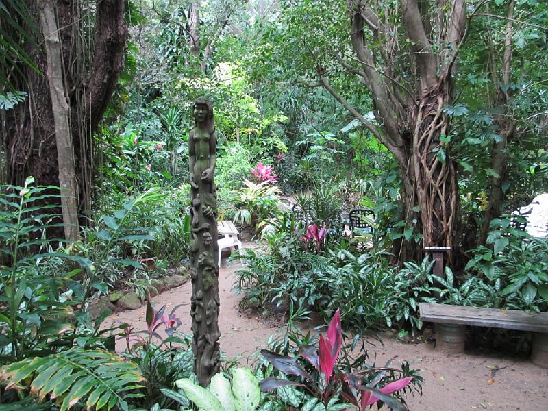 IMG_0769.JPG - Roatan Island, Honduras - Carambola Gardens  Really neat place!  http://www.carambolagardens.com